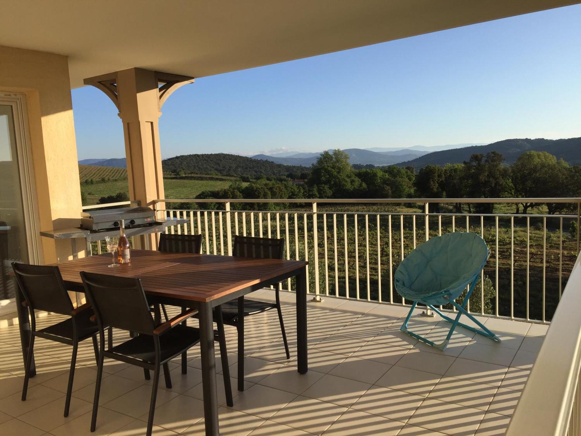 Appartement T3 - Residence De Standing Vue Vignes Ла Кроа Валмер Екстериор снимка